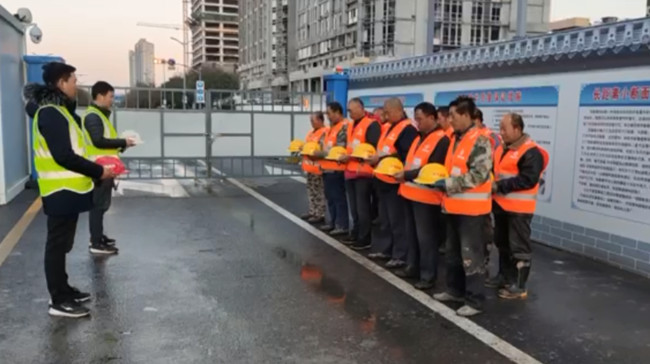 21 µÂÆËÖ®ÐǹÙÍø-²»·²³É¼¨·Ç·²,ÏàÐÅÆ·ÅƵÄʵÁ¦